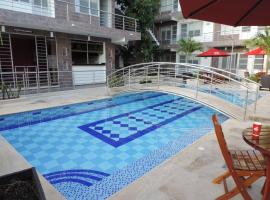 Hotel Único Plaza，位于比亚维森西奥前锋机场 - VVC附近的酒店