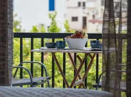 Tsimiklis Apartments
