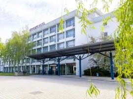 里萨德累斯顿艾尔布兰德美居酒店