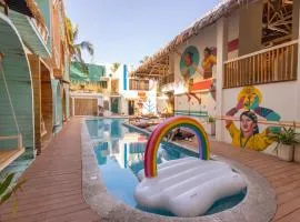 Happiness Hostel Boracay