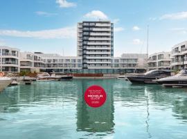 GRANO HOTEL Solmarina & Apartments - SPA&Wellness，位于Wiślinka的酒店