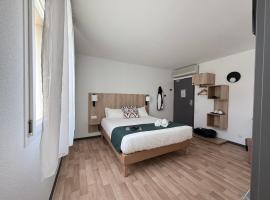 Hotel Atena Bordeaux Sud Est - Vélo Friendly，位于克雷翁的酒店