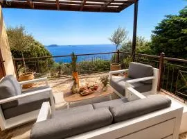 Villa Calliopé avec vue imprenable, jardin et piscine privée