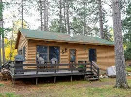 Spacious Northwoods Cabin with Wrap-Around Deck & Lake Views Near Babbitt, Minnesota