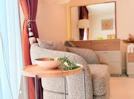 Citadel of Comfort The Bantree Airport Area
