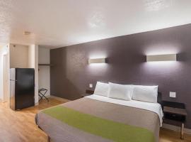 Studio 6 Buttonwillow, CA,位于Bowerbank的酒店