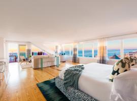 海滩蓝色宾馆，位于纽伯里波特的带热水浴缸的酒店