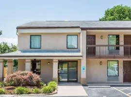 Days Inn by Wyndham Winston Salem North