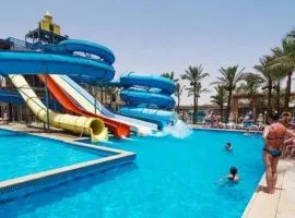 Mirage Bay Resort, Chalet & Aqua Park