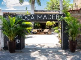 Toca Madera，位于查帕拉的酒店