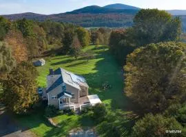 Beautiful Family Home Central to Mad River Valley