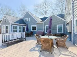 Expansive Oasis With Water Views, Walk To Beach!
