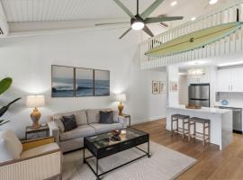 Hale Nalu Townhouse at Turtle Bay Golf Course，位于卡胡库的酒店