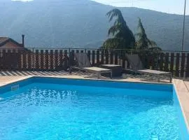 Montira-Lago&Monti