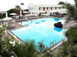 西里内达公园酒店，位于斯特龙博利的酒店