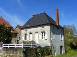 Ferme bourbonnaise rénovée avec jardin, animaux admis - FR-1-489-295