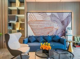 Echarm Hotel Zigong Machishui Wanda Plaza，位于Shuping的酒店