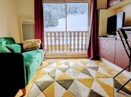 Les Portes du Soleil Studio