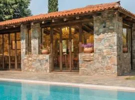 EstateVillaOinoi a Retreat for Groups & Events