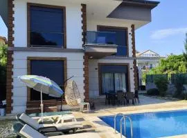 canyon villa