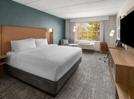 Holiday Inn South Kingstown-University of Rhode Island by IHG，位于南金斯敦的酒店