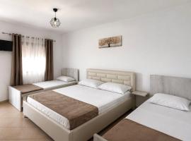 Hotel Aleksi Velipojë，位于维利波吉的酒店
