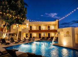 Hotel Cortez Baja Inn, Ensenada，位于恩塞纳达港的酒店