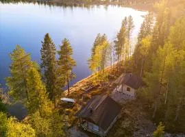 Kutulammen erämökki saunalla