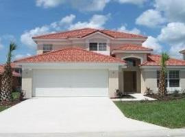 Fairways Villas，位于达文波特的酒店