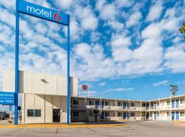 Motel 6-Blythe, CA - South，位于布莱斯的酒店