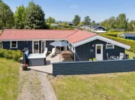 Holiday Home Jügen - 600m to the fjord by Interhome