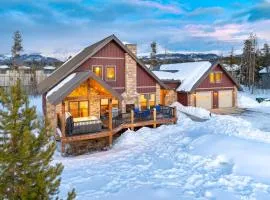Winter Park Ranch Home I Private Hot Tub I Great Views I Activity Program