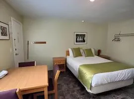 Studio Suite 7 at Green Gables Resort