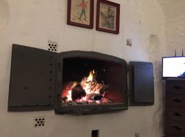 Casas Cueva y Cortijo La Tala en Guadix，位于瓜迪克斯的酒店