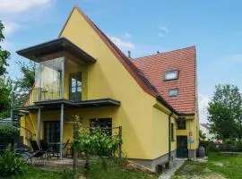 Stunning Apartment In Kroatisch Minihof With Wifi