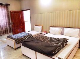 Malika Kohsar Hotel Murree，位于穆里的酒店
