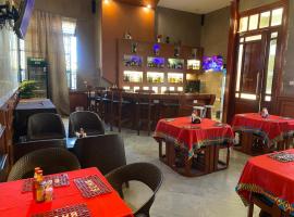 Echa luxury villa hotel，位于姆贝亚的酒店