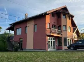 Rahmanović Royal Residence