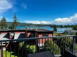 Ocean View Townhome - Sooke Harbour Marina