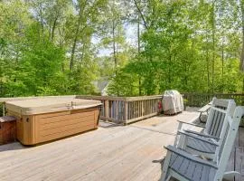 Hot Tub, Boat Slip & Arcade Games! Lake Anna Home