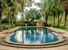 Katumbiri Resort and Villa by Tripletree，位于茂物的酒店
