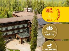 APLEND Wellness Hotel Borovica，位于什特尔布斯凯普莱索的酒店