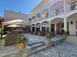 Benitses Arches Hotel，位于贝尼蔡斯的酒店