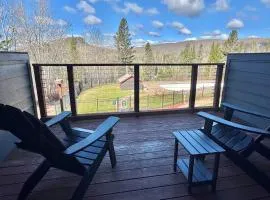Mountain Studio Ski Access & Jet Tub