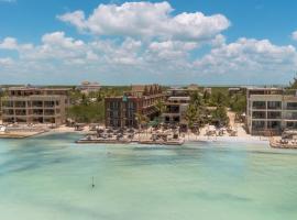 AWA Holbox Hotel Boutique - Beach Front，位于奥尔沃克斯岛的酒店