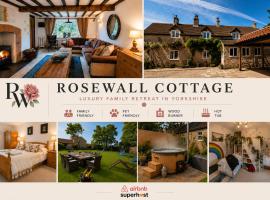 Rural cottage! Wood-fired hot tub Bliss awaits，位于Letwell的酒店