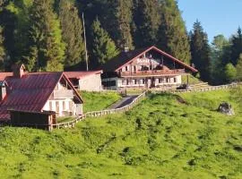 Rifugio Escursionistico Monte Pura