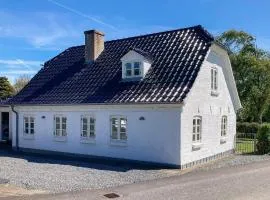 5 person holiday home in Øster Assels-By Traum