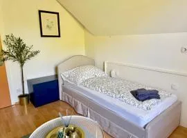 K13 Budget Apartment with Fitness & Parking