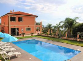 格拉玛蒂别墅，位于萨沃卡的酒店